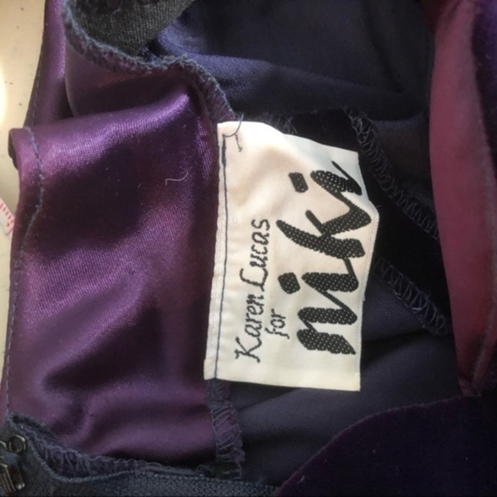 𝅺Karen Lukas vintage dress in rich velour - Picture 10 of 16